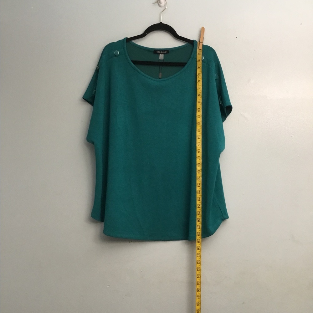 Cable & Gauge Teal Blouse